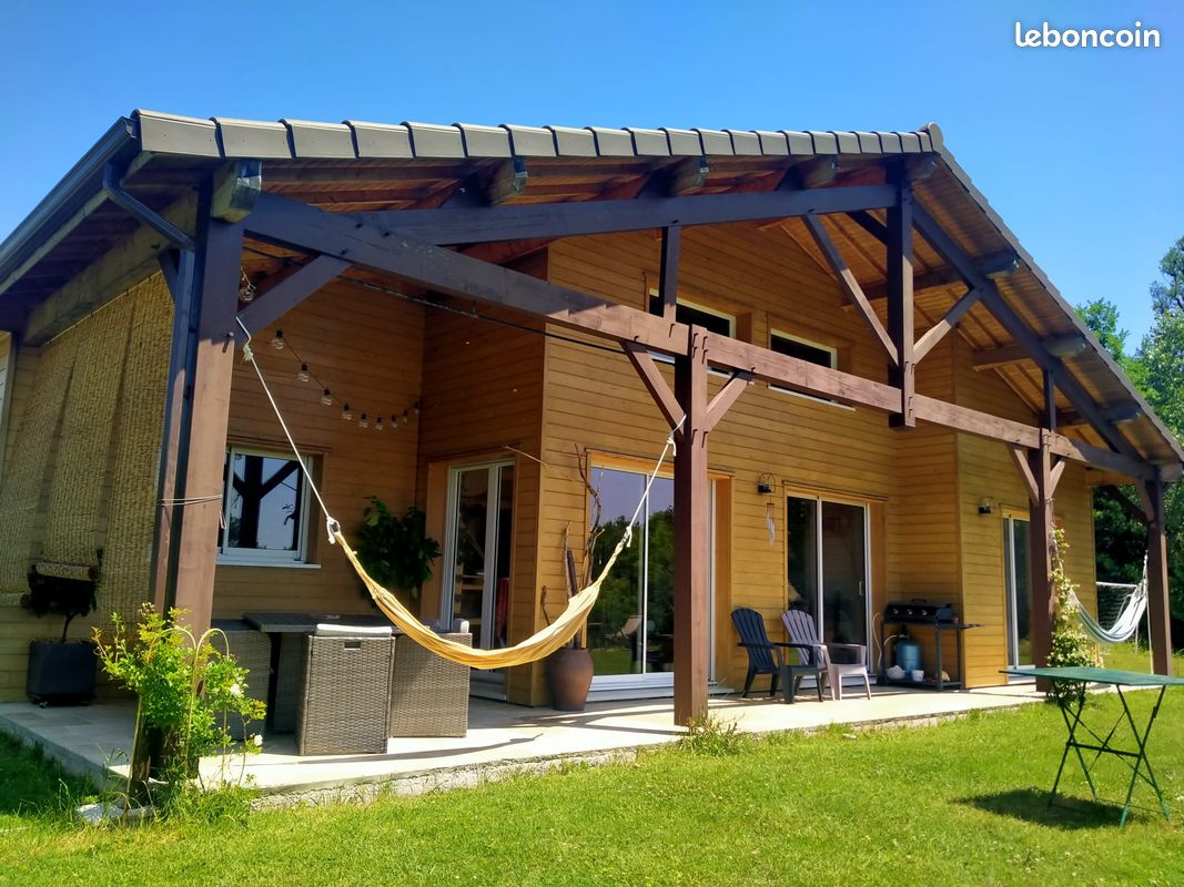 Maison 5 pièces 127 m² · à Trélissac · 127 m² · 1 500 €