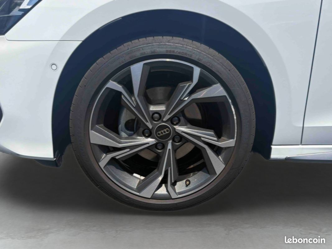 AUDI A3 Sportback TFSI 116 ch Hybride S line (image 14)