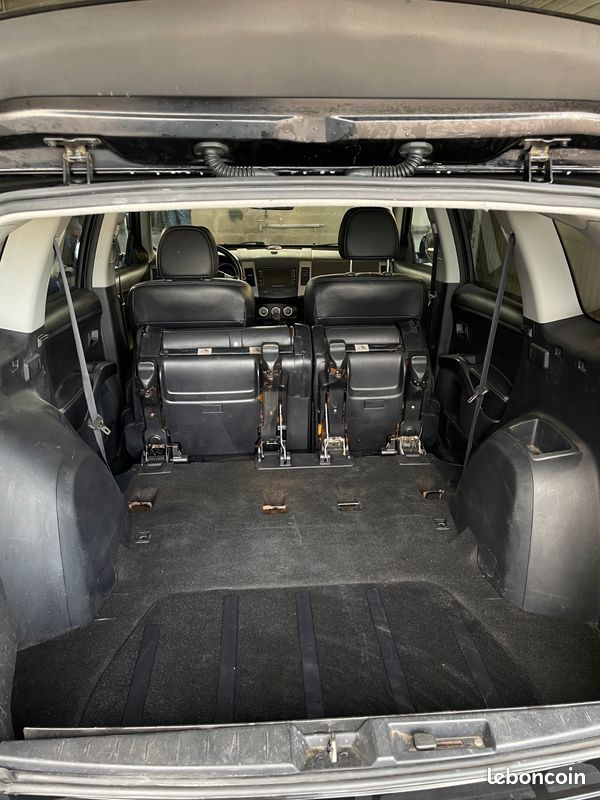 MITSUBISHI OUTLANDER 2.2 DI-D 140 Invite (image 7)