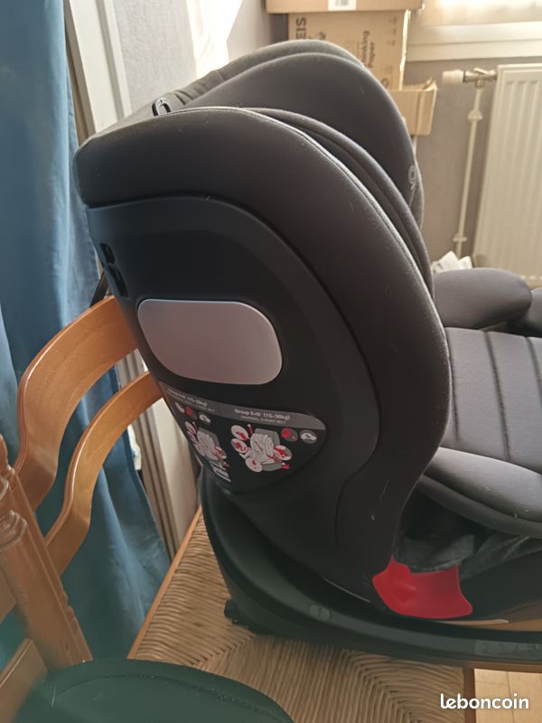 Siège auto ISOFIX de 0 a 4 ans pivotant (image 3)