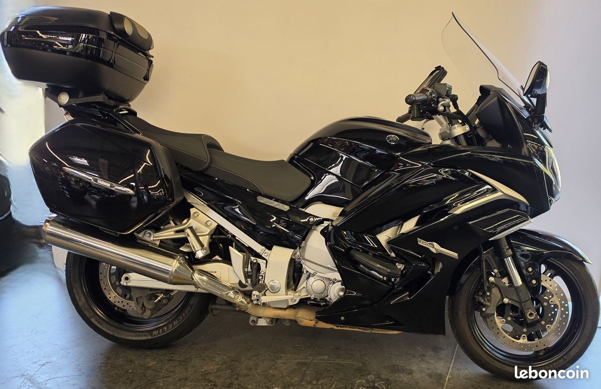 Yamaha FJR 1300 (image 4)