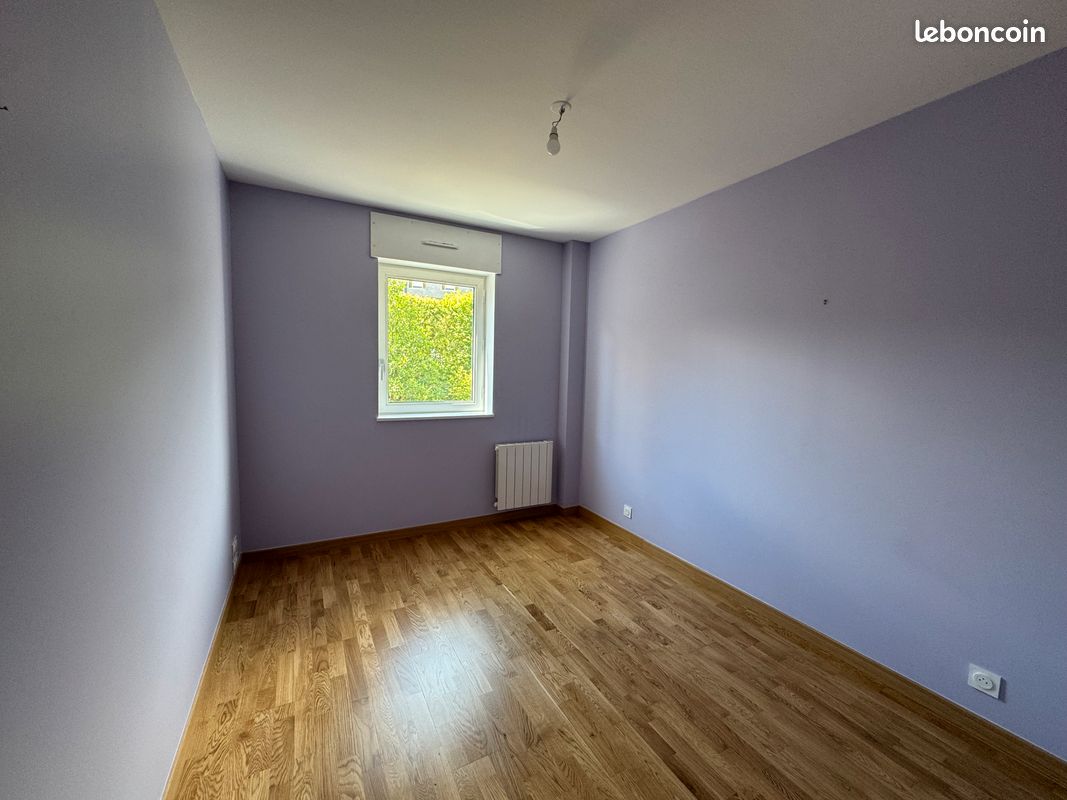 Appart F4 - 100 m² - 3 chambres - terrasse- balcon - cave - parking VERNON centre (image 9)