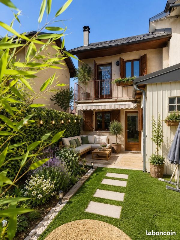 Appartement 6 pièces 111 m² · à Porte-de-Savoie · 111 m² · 365 000 €
