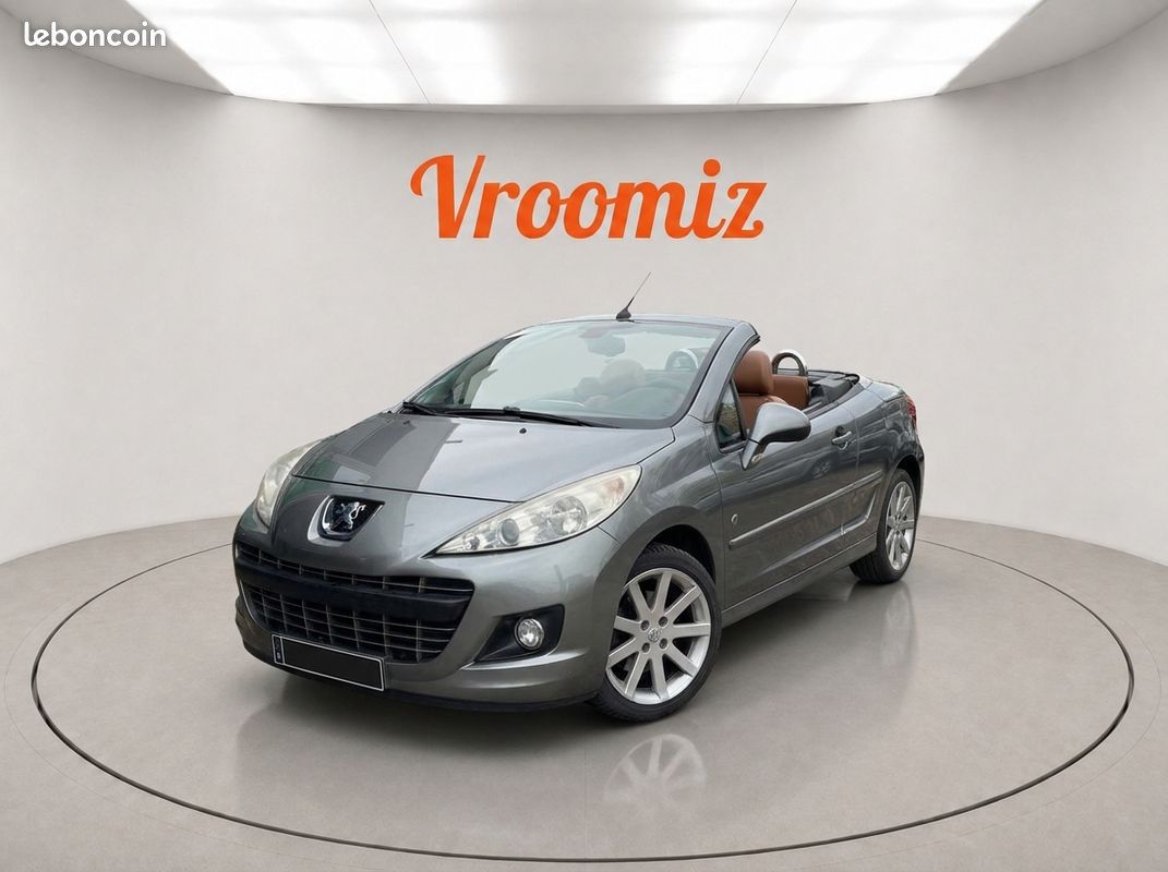 Peugeot 207 CC 1.6 120 Chx ROLAND GARROS GPS cuir 11/2011 revisé garantie (image 1)