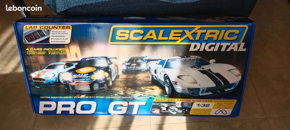 Scalextric Digital Pro GT (image 1)