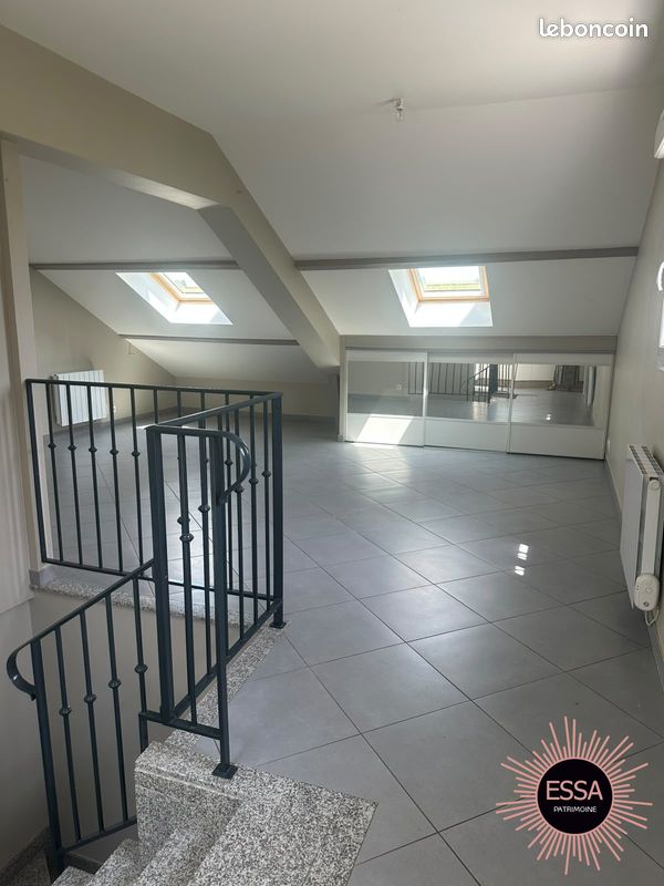 Appartement 3 pièces 51 m² · à Maule · 51 m² · 880 €/mois