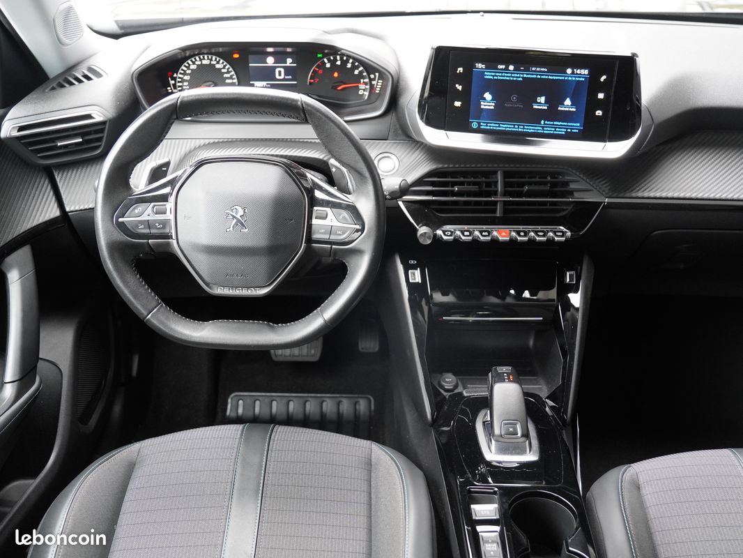 2008 Allure HDI 130CH Boite Auto Garantie 6 ans Suivi complet Peugeot CarPlay Démarrage sans clé LED 17P 255/Mois (image 4)