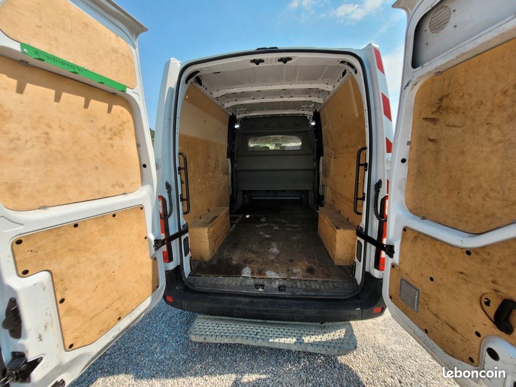 16.641 H.T. MASTER 6 PLACES DCI 135 L3H2 An 2020 CTTE C.A, AUTODIRECT (image 5)