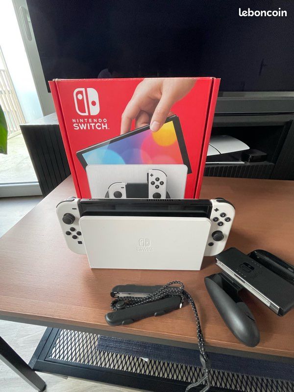 Switch Oled (image 1)