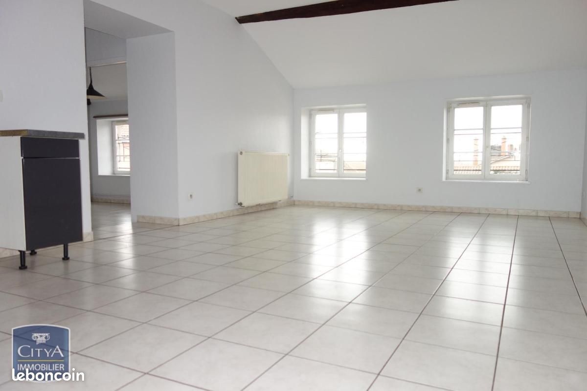 Appartement 3 pièces 62 m² · à Saint-Laurent-sur-Saône · 62 m² · 630 €/mois