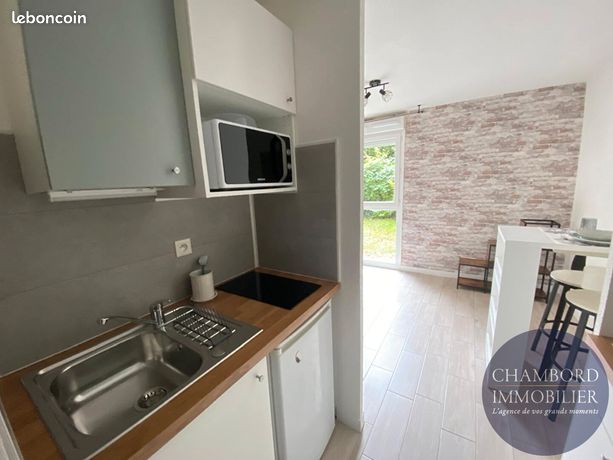 Studio 1 pièce 21 m²