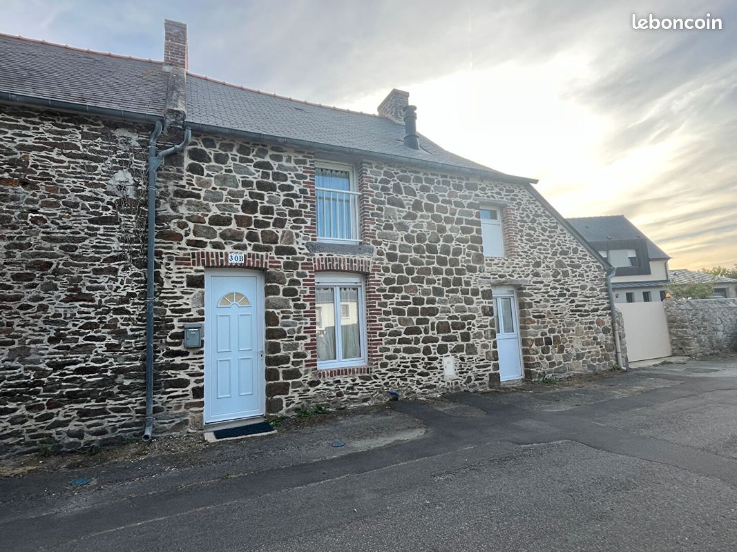 Maison 2 pièces 64 m² · à Saint-Benoît-des-Ondes · 64 m² · 890 €/mois