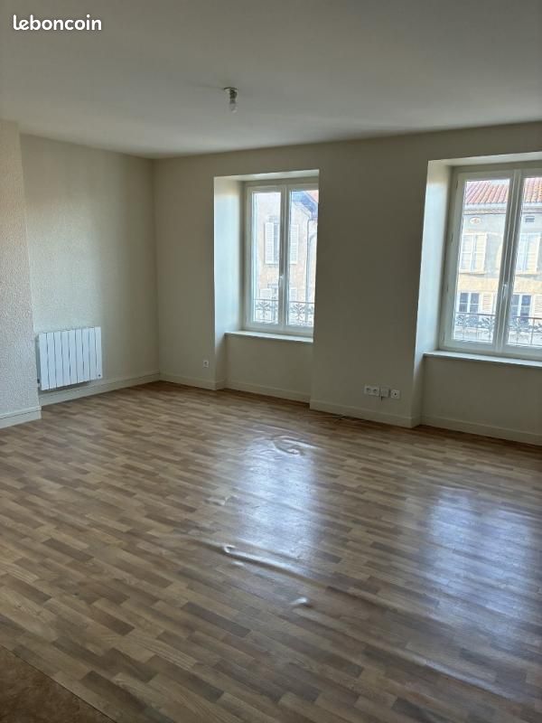 Appartement 2 pièces 47 m² · à Brioude · 47 m² · 442 €/mois