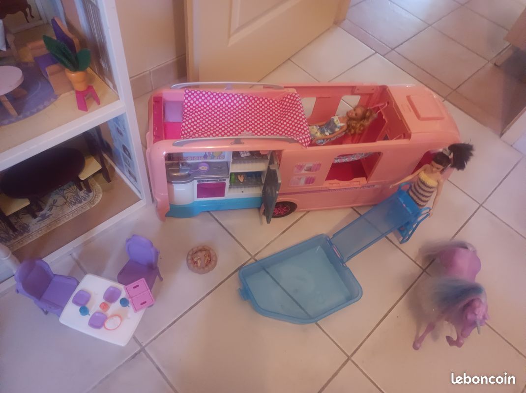 Maison barbie en bois (image 2)