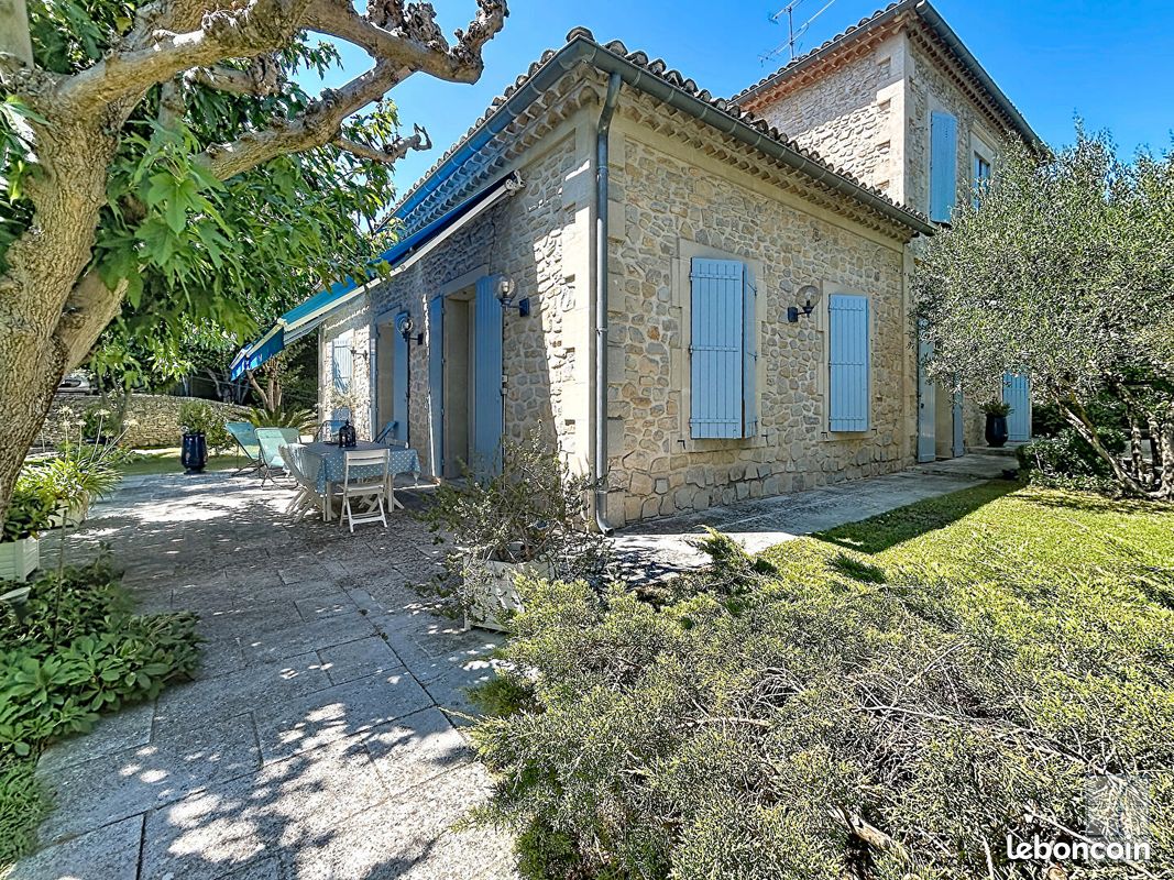 Maison 258 m² · à Nîmes · 258 m² · 635 000 €