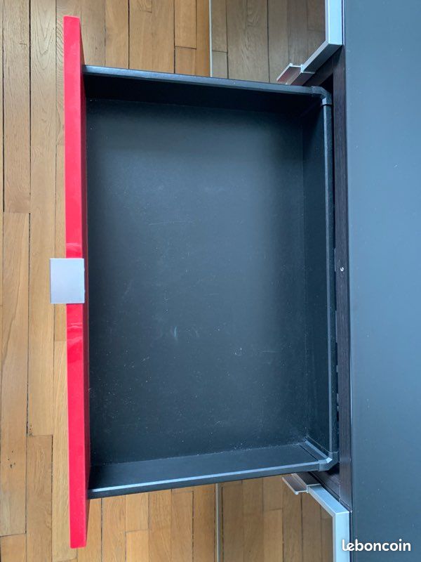 Buffet Besta IKEA noir et plaque de finition laquée (image 5)