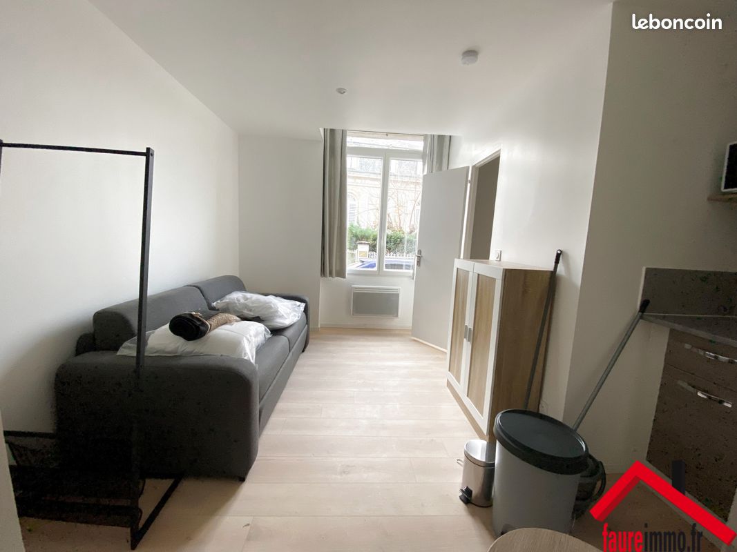 Appartement 1 pièce 21 m² - Brive-la-Gaillarde 19100 (image principale 0)