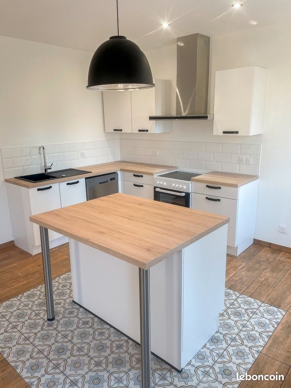 Location Maison Rénovée 110m2 - SARLAT Centre - Sarlat-la-Canéda 24200 (image 3)