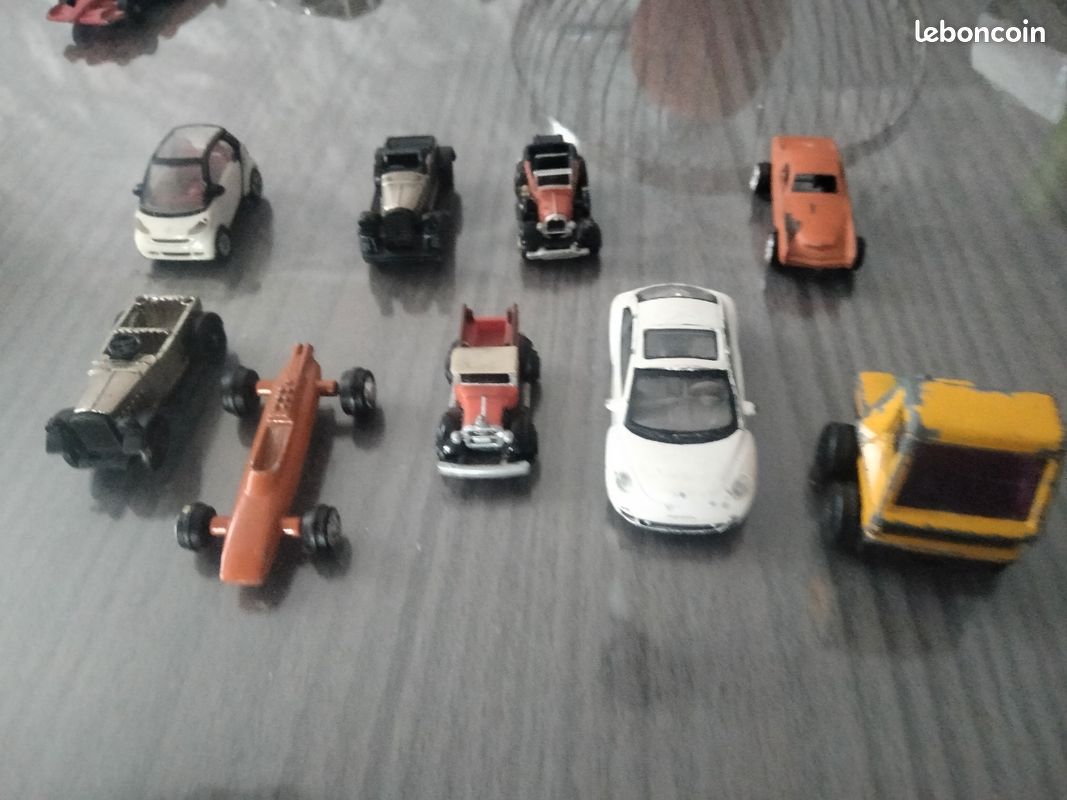 Lot voiture miniature collection toute petite Collection