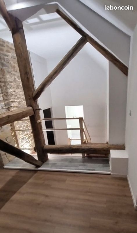 Maison 8 pièces 190 m² · à Vieilley · 190 m² · 1 500 €/mois