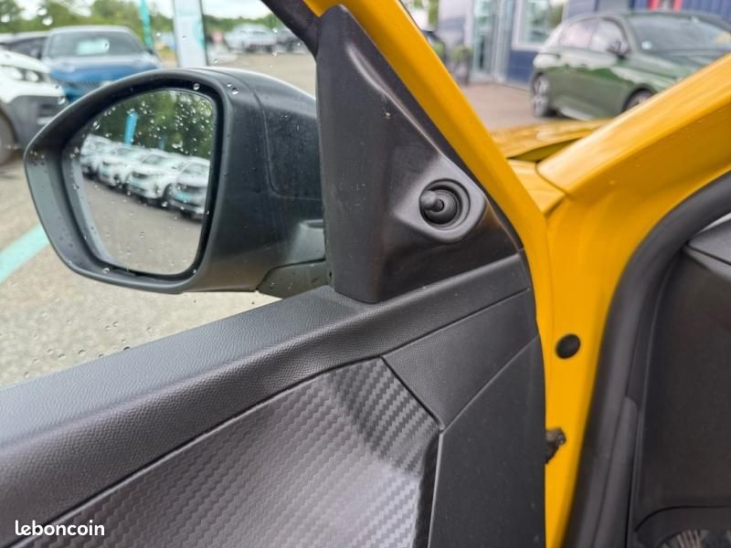 Peugeot 208 1.2 PureTech 75ch S&S Active (image 23)