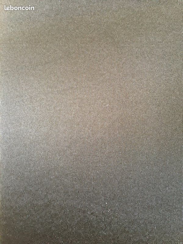 Tissu mousse noir (image 2)