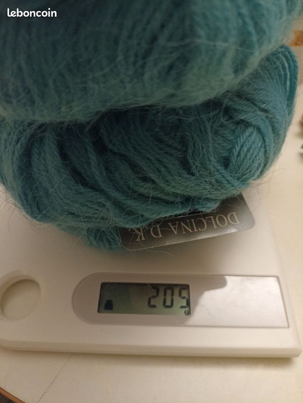 Pelotes De Laine 4 X 250G Bon Turquoise Bleu Couleur 2/36NM Très Fine Laine Peignée Fil Cône Laine 200g