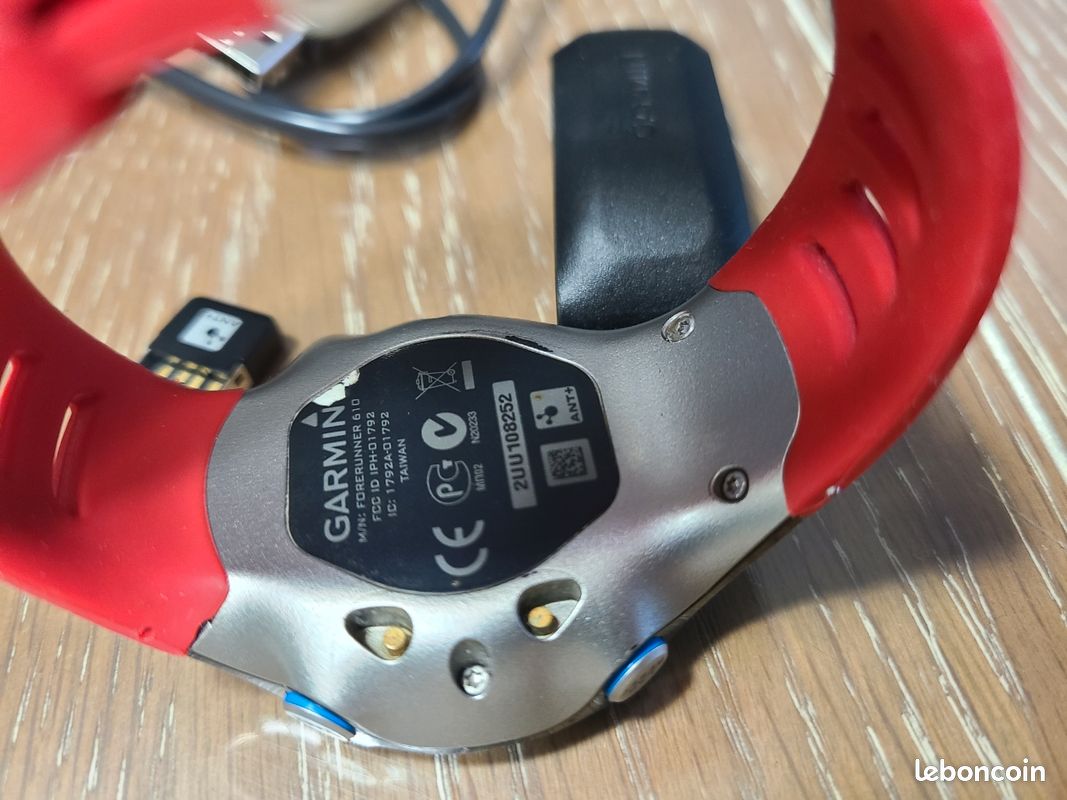 Montre GPS Garmin Forerunner 610 D'occasion - Excellent état