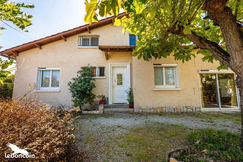 Maison 5 pièces 130 m² · à Revel · 130 m² · 260 300 €