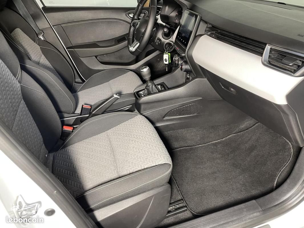 Renault Clio V 1.5 BLUEDCI 100 LIMITED GPS BLUETOOTH (image 8)