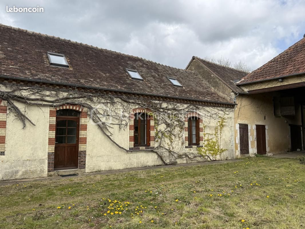 Maison 6 pièces 151 m² · à Nogent-le-Bernard · 151 m² · 230 000 €