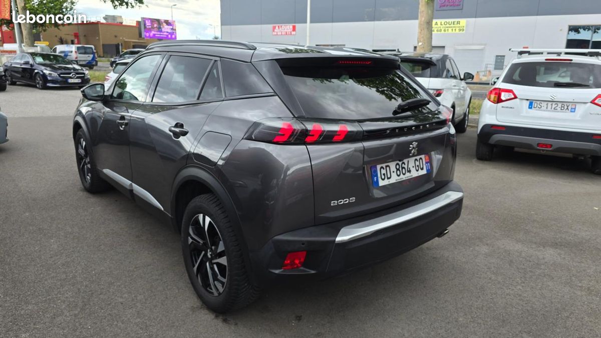 Peugeot 2008 Allure Pack (image 9)