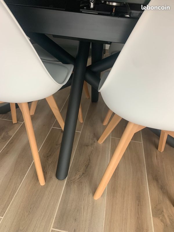 Vend table à manger (image 4)
