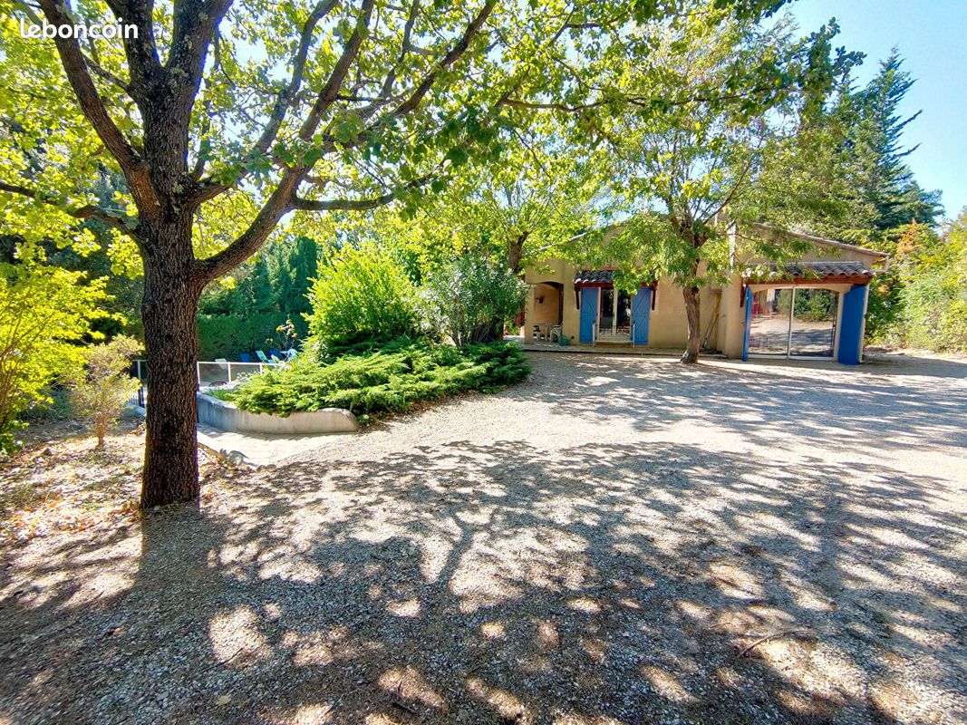 Maison 8 pièces 168 m² · à Garéoult · 168 m² · 478 000 €