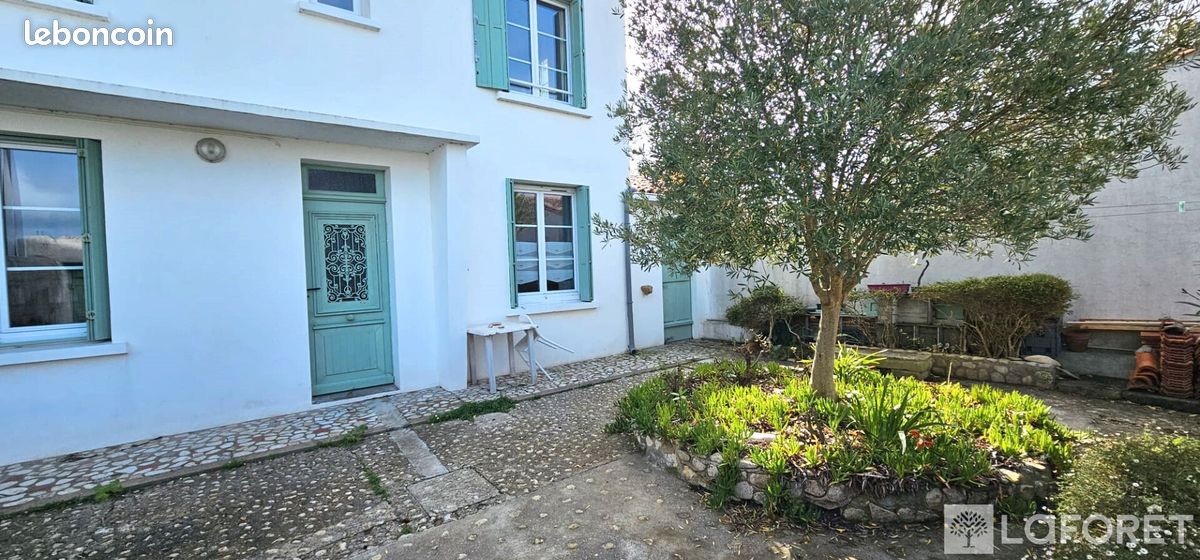 Maison 4 pièces 75 m² · à La Flotte · 75 m² · 588 000 €