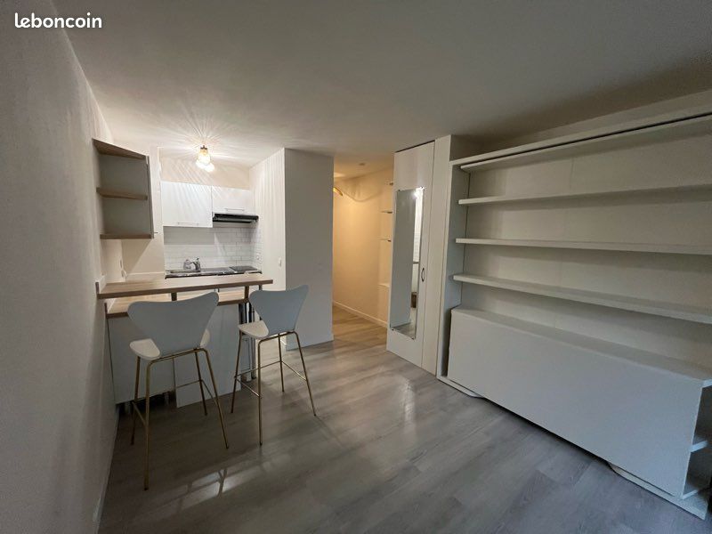 Appartement 1 pièce 23 m² · à Saint-Laurent-du-Var · 23 m² · 800 €/mois