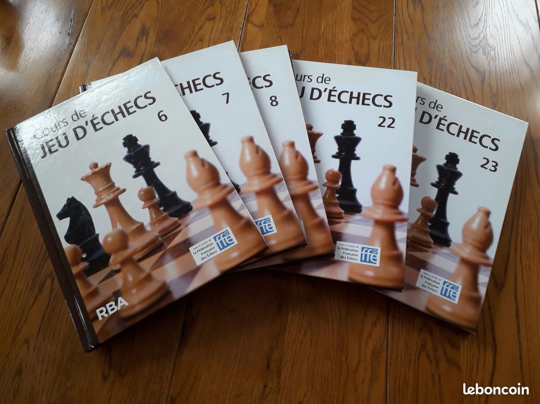 Initiation aux échecs (5 livrets+ 5 DVD) (image 1)