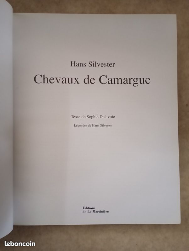 Chevaux de Camargue par Hans Silvester textes de Sophie Delavoie (image 3)