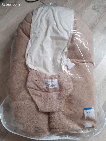 Coussin d'allaitement Tinéo d'occasion - Annonces equipement bébé leboncoin