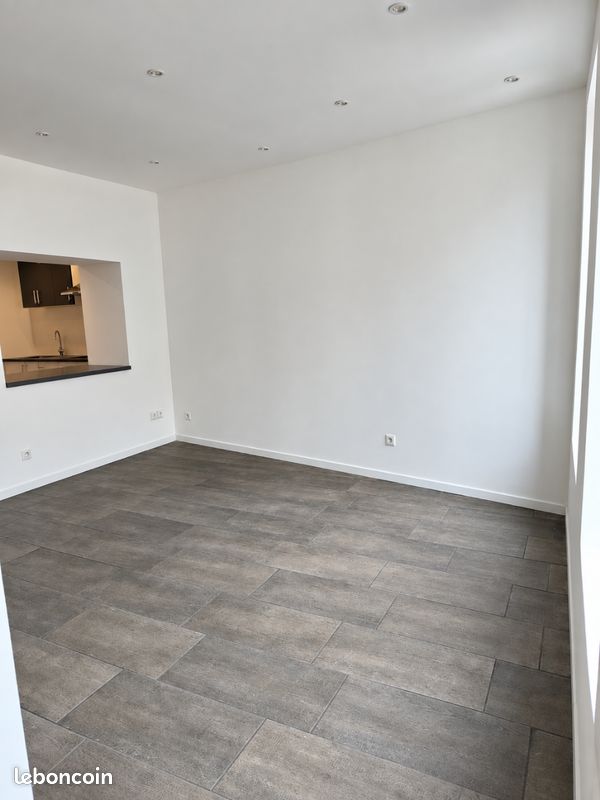 Maison 2 pièces 52 m² · à Le Cateau-Cambrésis · 52 m² · 60 000 €