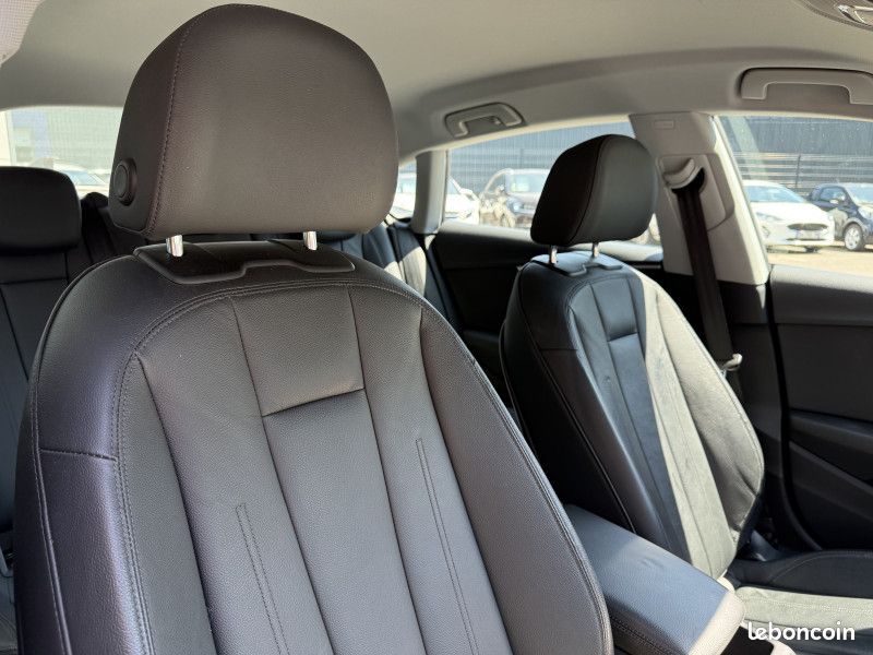Audi A5 SPORTBACK 40 TDI 190CH DESIGN S TRONIC 7 (image 12)