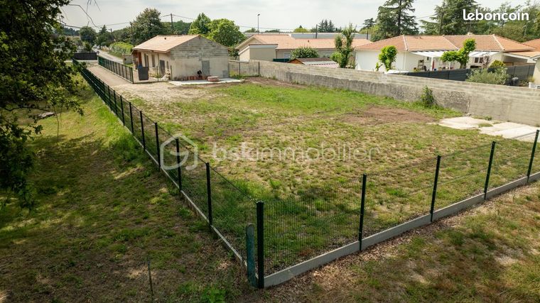 https://img.leboncoin.fr/api/v1/lbcpb1/images/06/36/09/063609d7b4d14223bf71ef8405617369ec7e890c.jpg?rule=ad-image