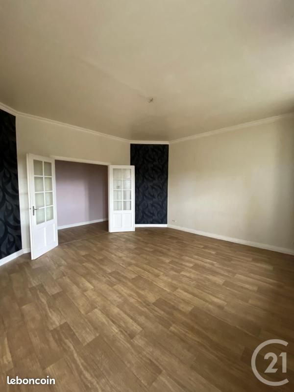 Appartement 4 pièces 100 m² · à Auboué · 100 m² · 635 €/mois