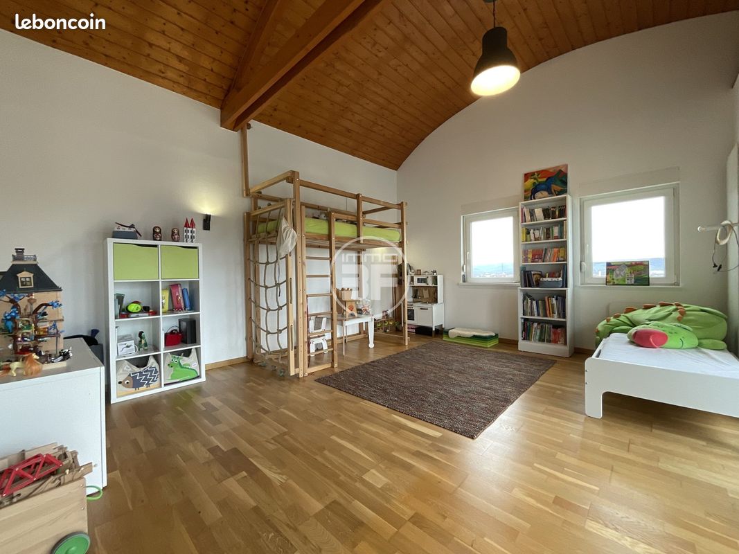 Appartement a louer saint-louis - 6 pièce(s) - 200 m2 - Surfyn