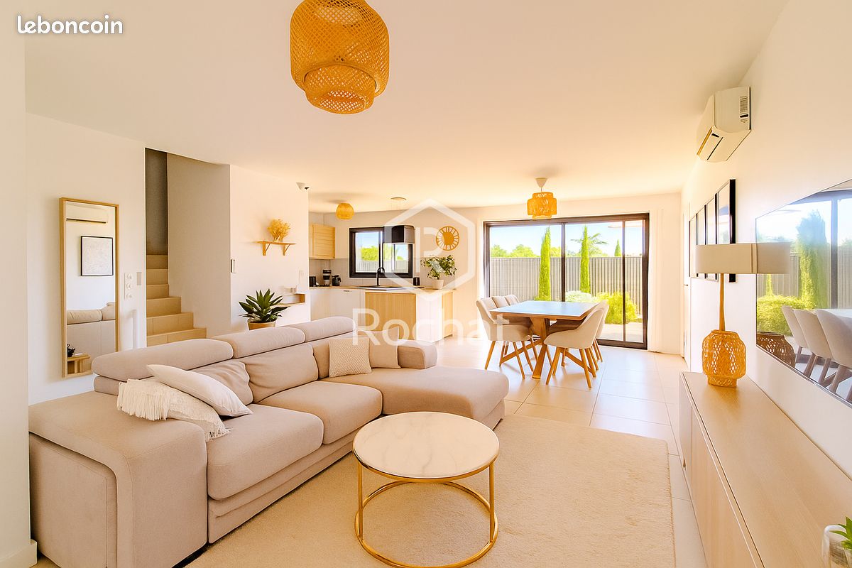 Maison 4 pièces 96 m² · à Beauvallon · 96 m² · 360 000 €