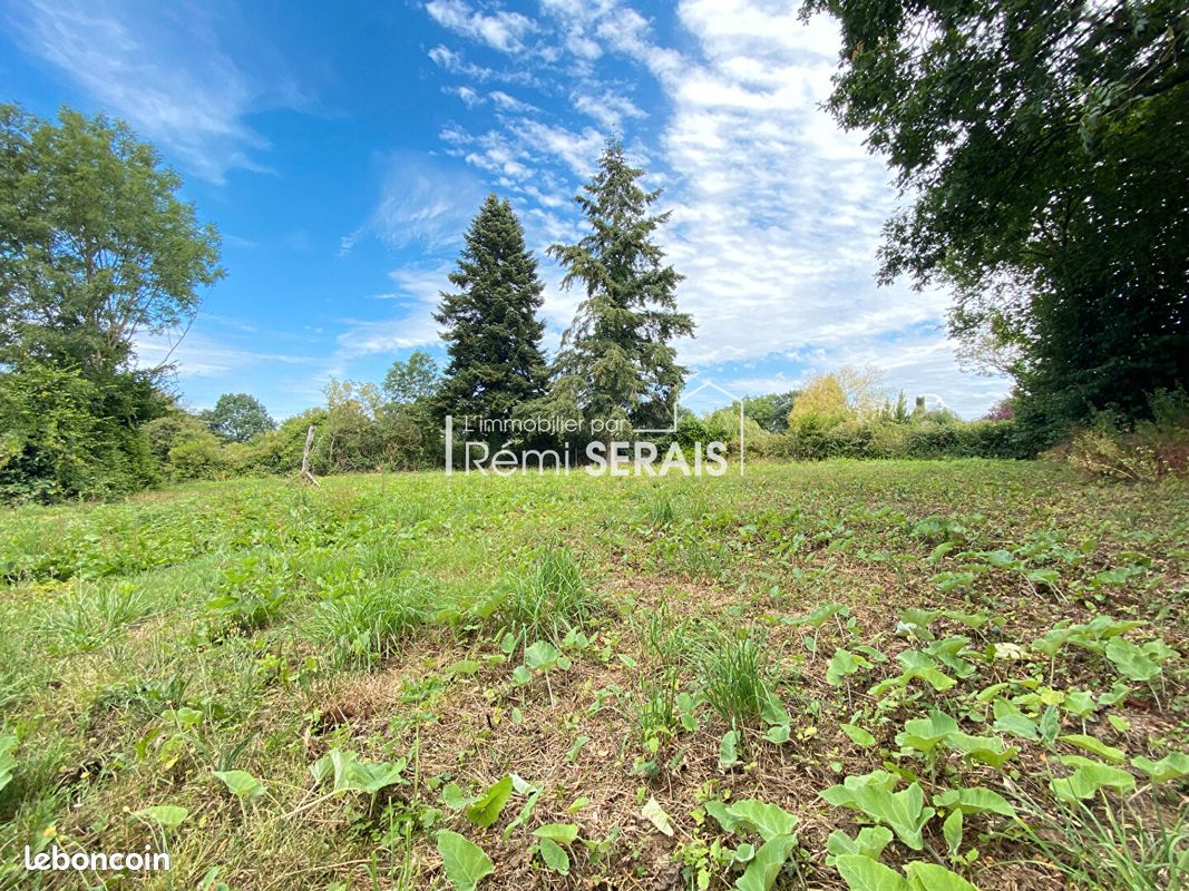 Terrain 940 m² · à Avoine · 940 m² · 18 000 €