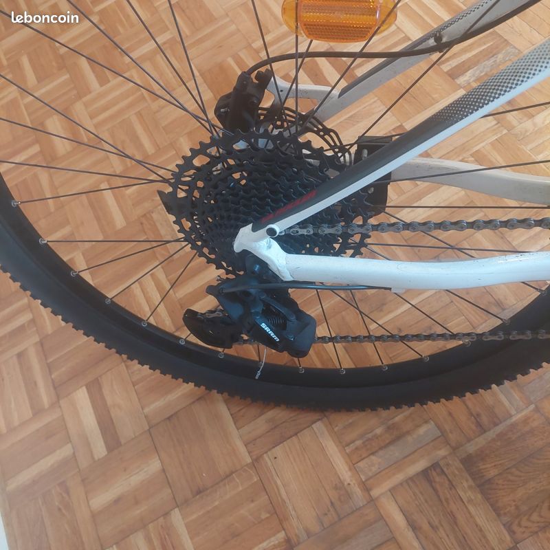 Vélo très bon étet (image 4)
