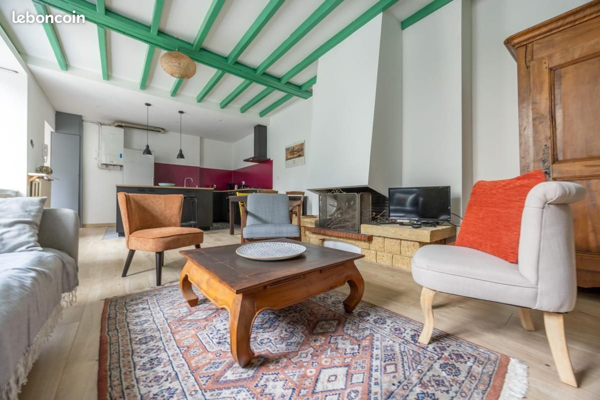 Appartement 3 pièces 54 m² · à Nantes · 54 m² · 896 €