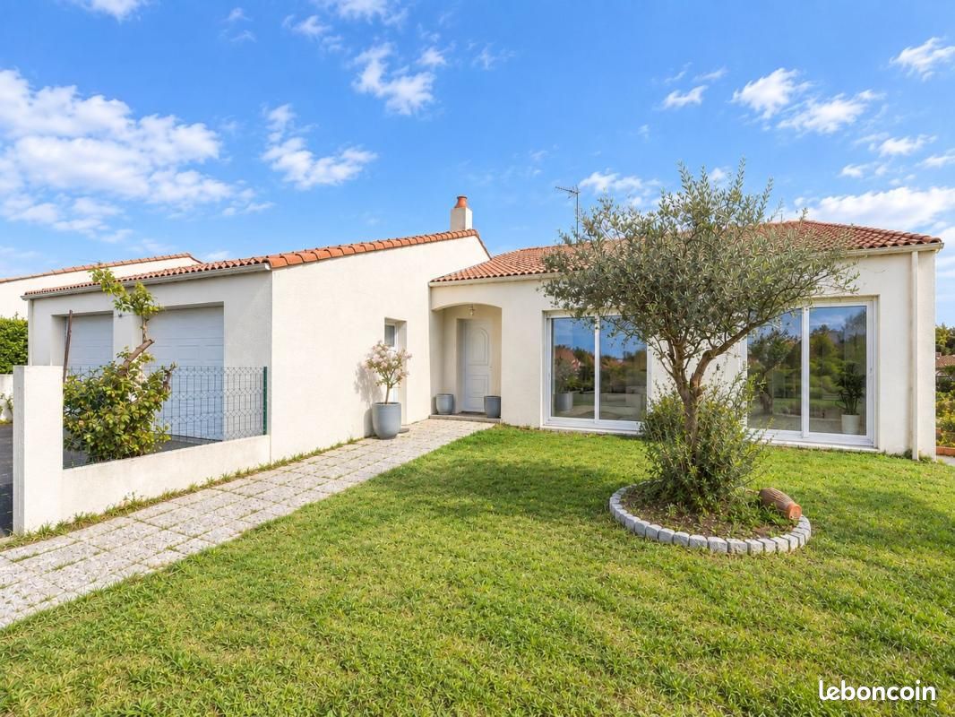 Maison 5 pièces 130 m² · à Montaigu-Vendée · 130 m² · 344 000 €