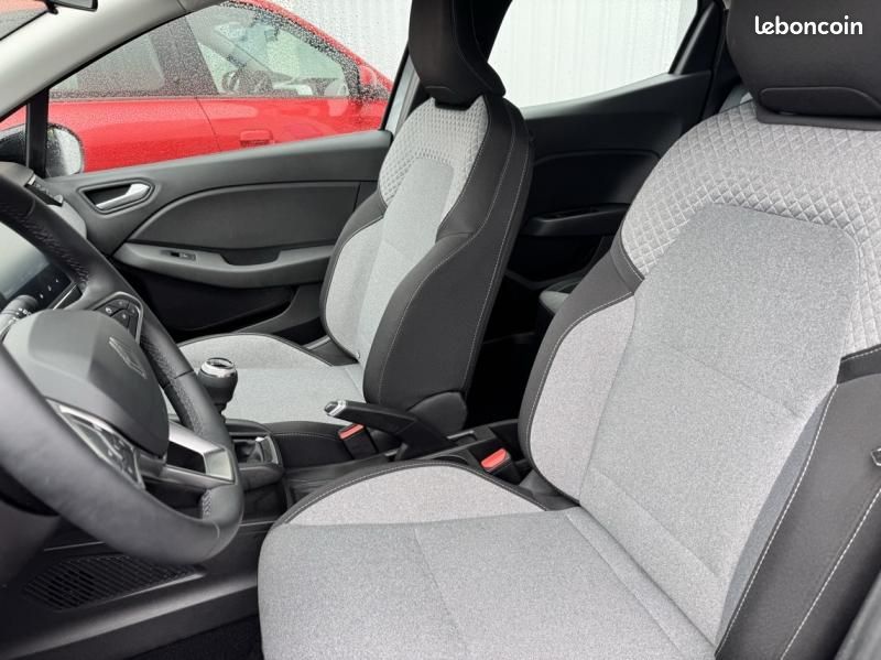 Renault Clio 1.5 Blue dCi 100ch Evolution (image 7)